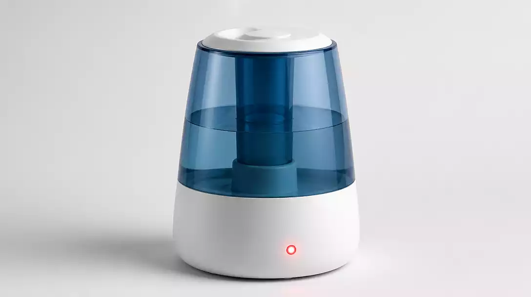 Bionaire humidifier with a red blinking light, indicating a need for reset or maintenance.